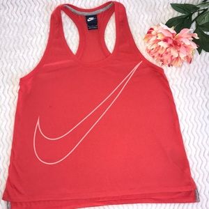 Nike sport top